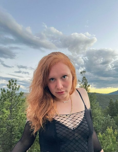 lilmissredfox69 only fans leaked porn