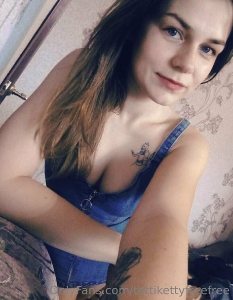 tettikettyfreefree onlyfans naked leak