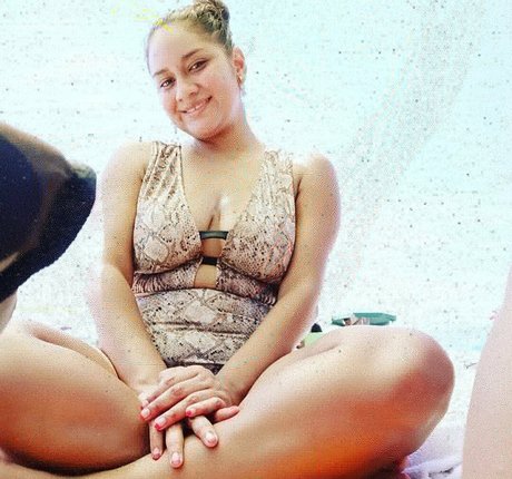 karolin25 onlyfans leaked.