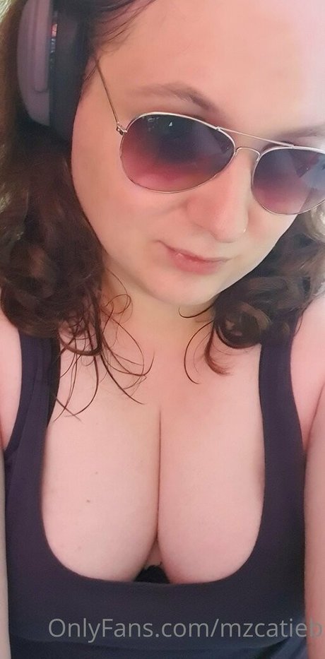 mzcatieb desnuda onlyfans