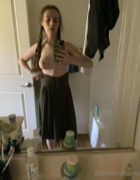 lyraandluma feet onlyfans