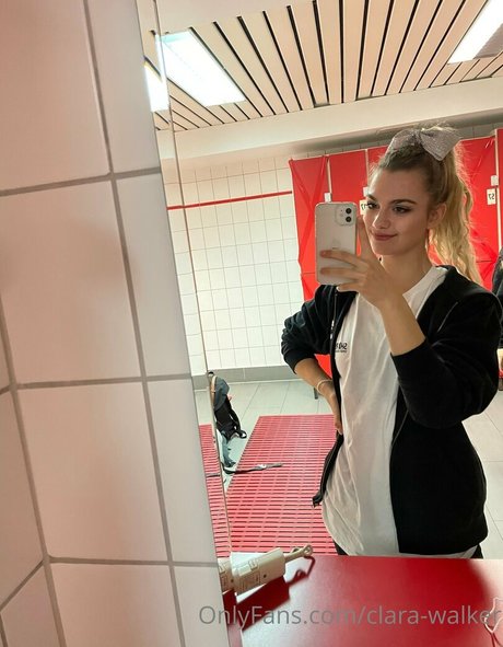clara walker onlyfans leakes