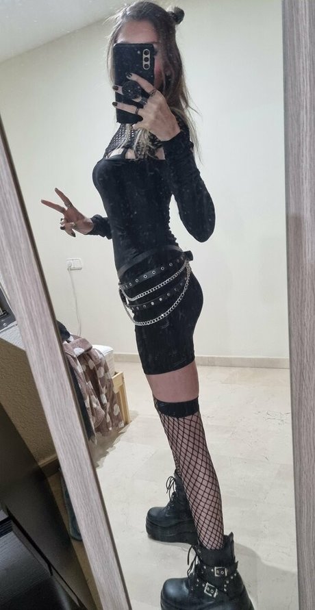 Chio Uyuni onlyfans nude pictures