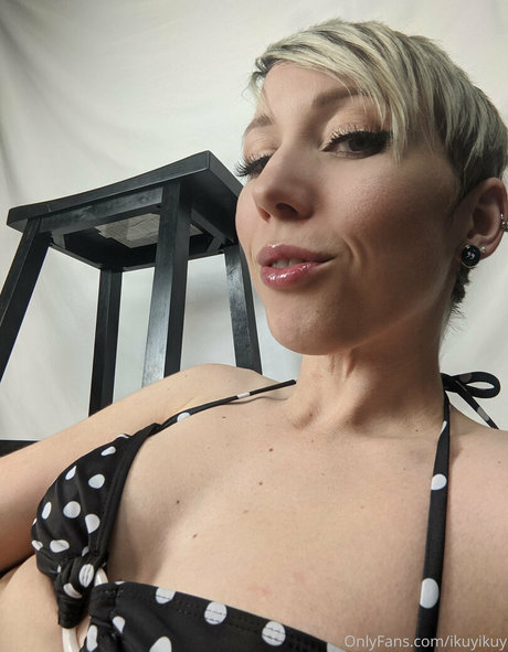 ikuyikuy onlyfans photos