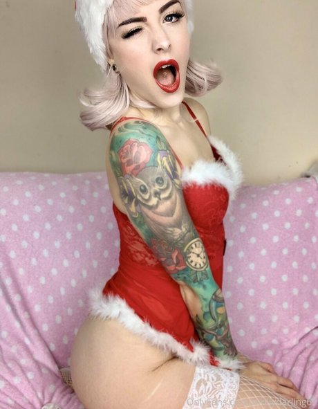 mollydarling onlyfans nude tits