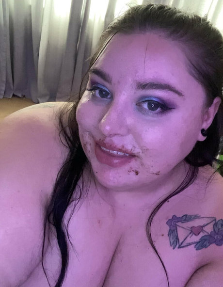 sweetaspeachesss onlyfans naked leak