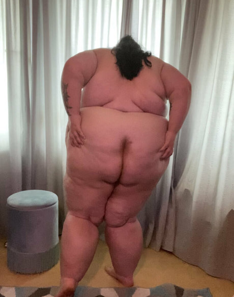 sweetaspeachesss onlyfans fotos