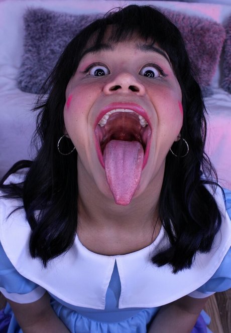 young asian onlyfans beautiful exposure