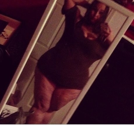 RainIsWet onlyfans leak naked