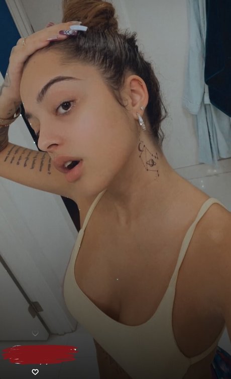Malu Trevejo naked onlyfans leak