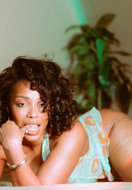 Anjuli onlyfans naked