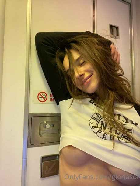 Gloria Sol onlyfans leak