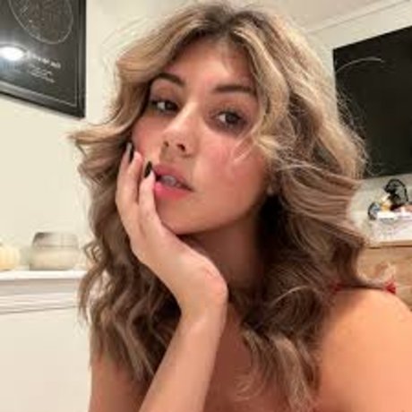 Rhiana Tokarz leaks only fans