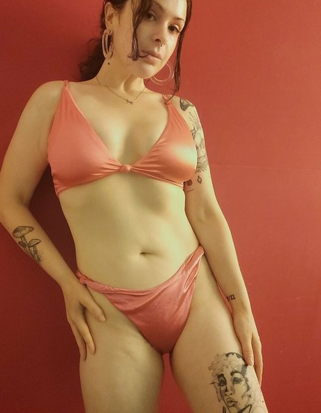 Aurora Haze onlyfans leajs