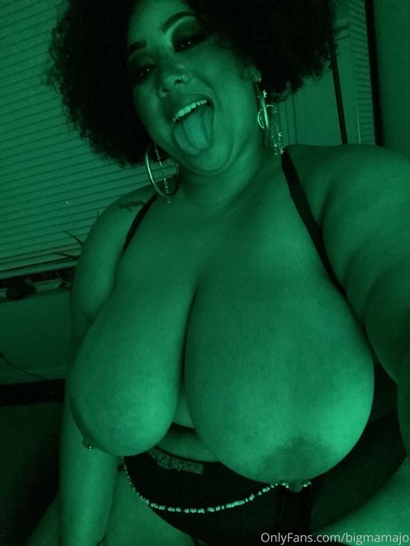 bigmamajo only fans nudes