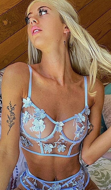 Amy Mason nude onlyfans leak