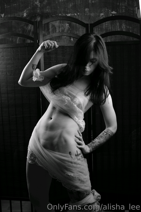 Alisha lee only fans pictures