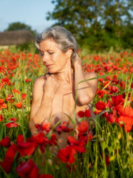 Helen saunders onlyfans photos