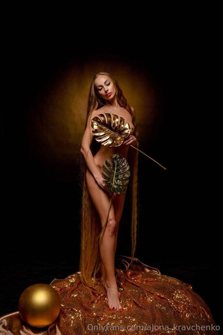 Alona Kravchenko onlyfans content