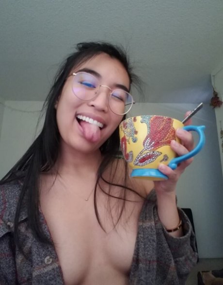 Ava Tran leaked nude onlyfans