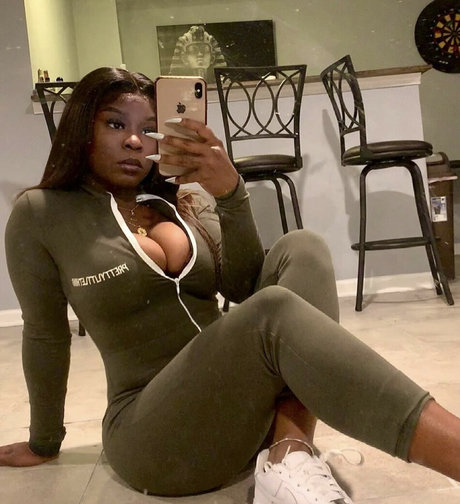 thick trixxx nude porn onlyfans