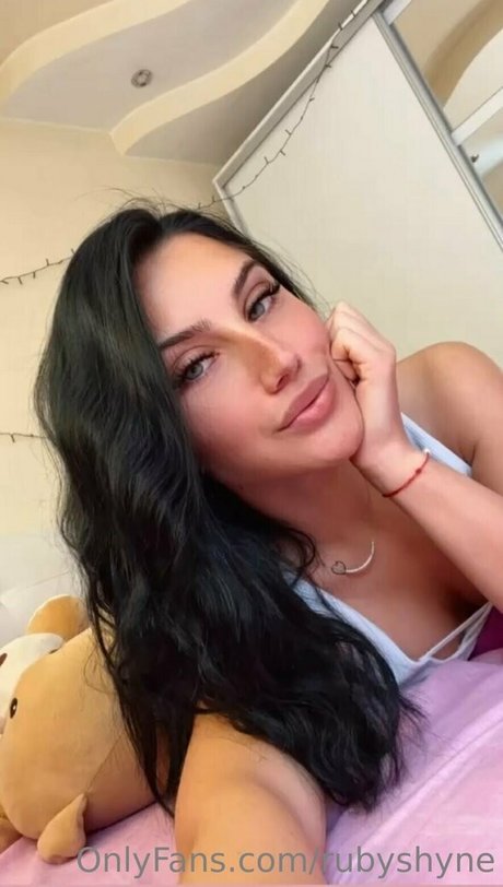 rubyshyne onlyfans nude