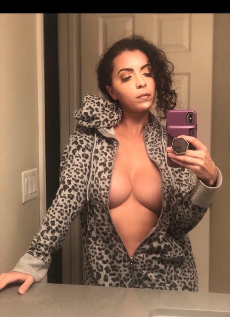 Sarah Fasha_ onlyfans xxx