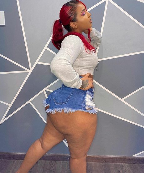 ashana 01 onlyfans nudes