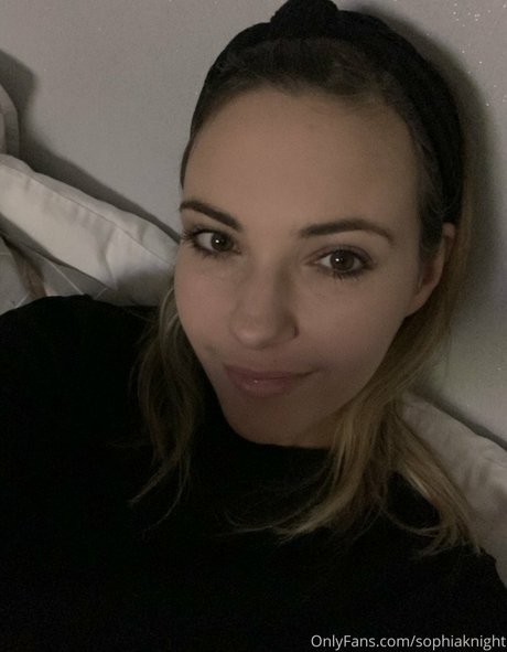 Sophia Knight only fans naked