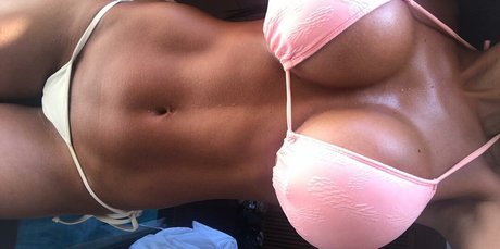 miini naked onlyfans leak