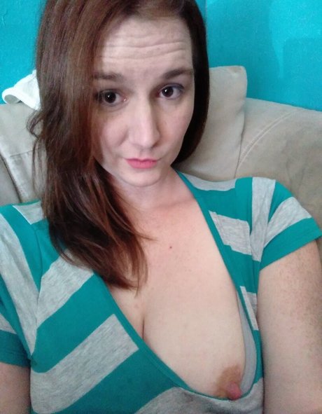 Dee Dee Lynn nude porn onlyfans