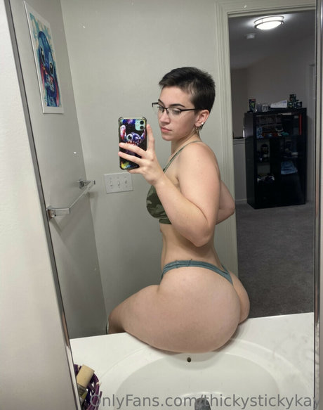 mama claxton onlyfans content