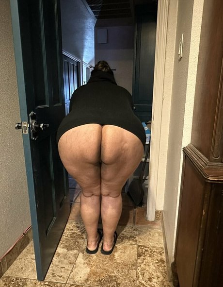 Bella Trixxx onlyfans nude