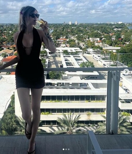 Grace VanderWaal onlyfans de