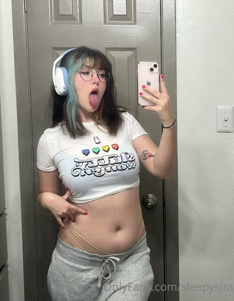 sleepysira onlyfans content leaked