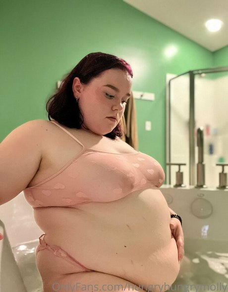 hungryhungrymolly onlyfans