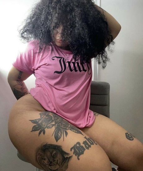 Onlymariahj onlyfans star