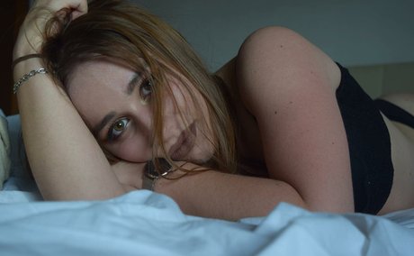 sandracerillii onlyfans strip tease