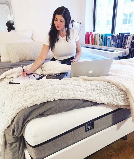 Emily H Barry topless onlyfans