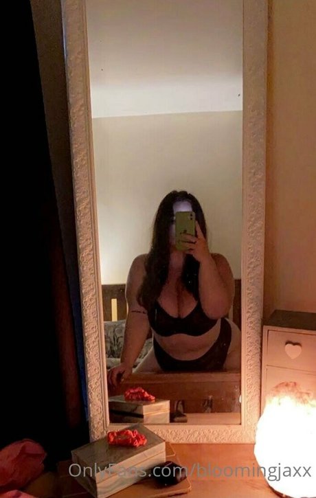 bloomingjaxx leaks onlyfans