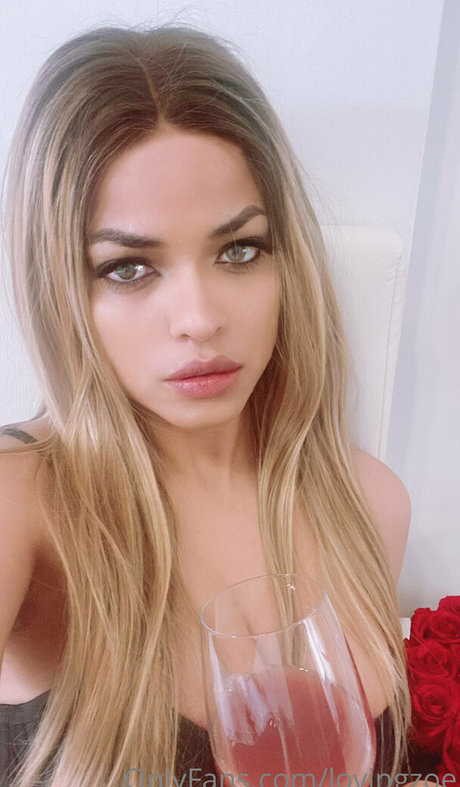 lovingzoe only fans content