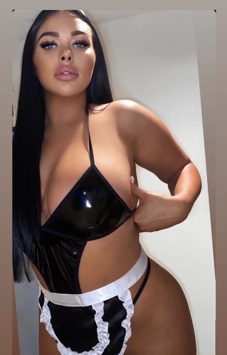 Cori Warke onlyfans strip tease