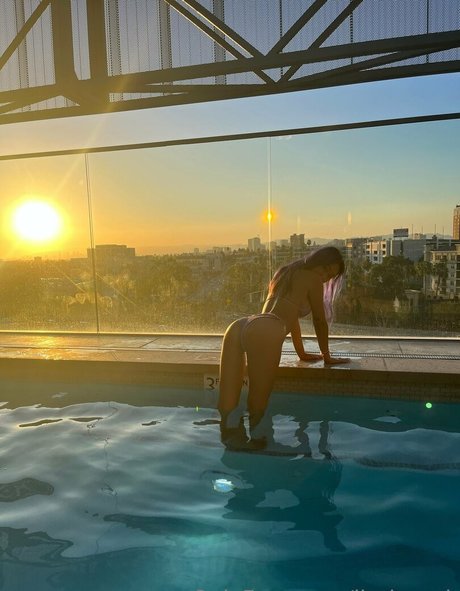 lizziepark onlyfans nudes