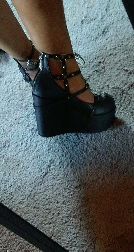 raeraejiggles onlyfans porn nude