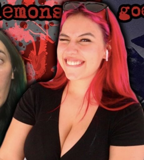 Larissa Cambusano onlyfans striptease