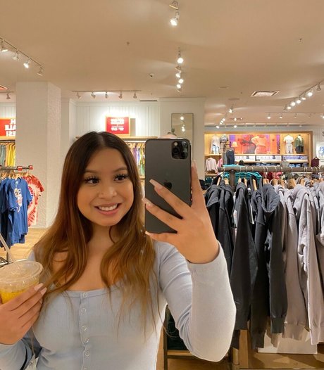 Jessica Huynh porn only fans