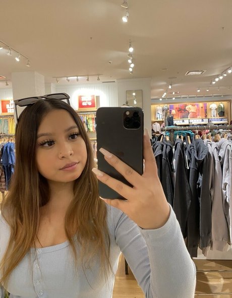 Jessica Huynh onlyfans sex