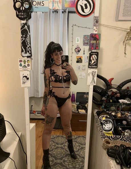 Littlefilthyb leaked only fans nudes