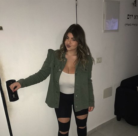 May Tehila Zafrani onlyfans photo