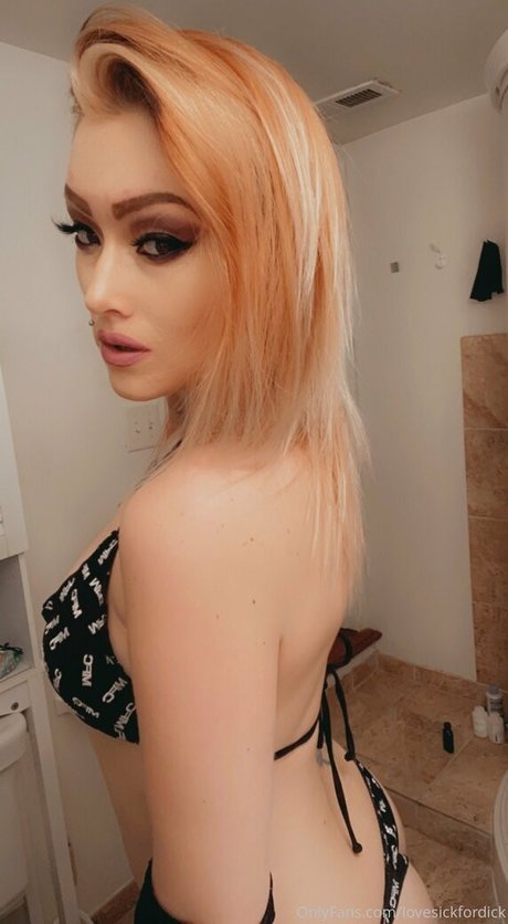 lovesickfordick only fans nudes